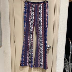 About a girl leggings bell bottoms size M